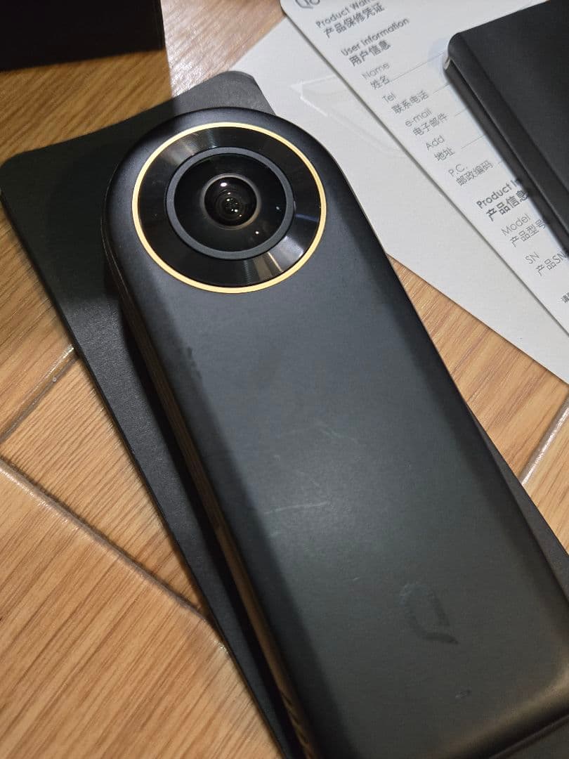 Kandao Qoocam 8K 360度VRカメラ