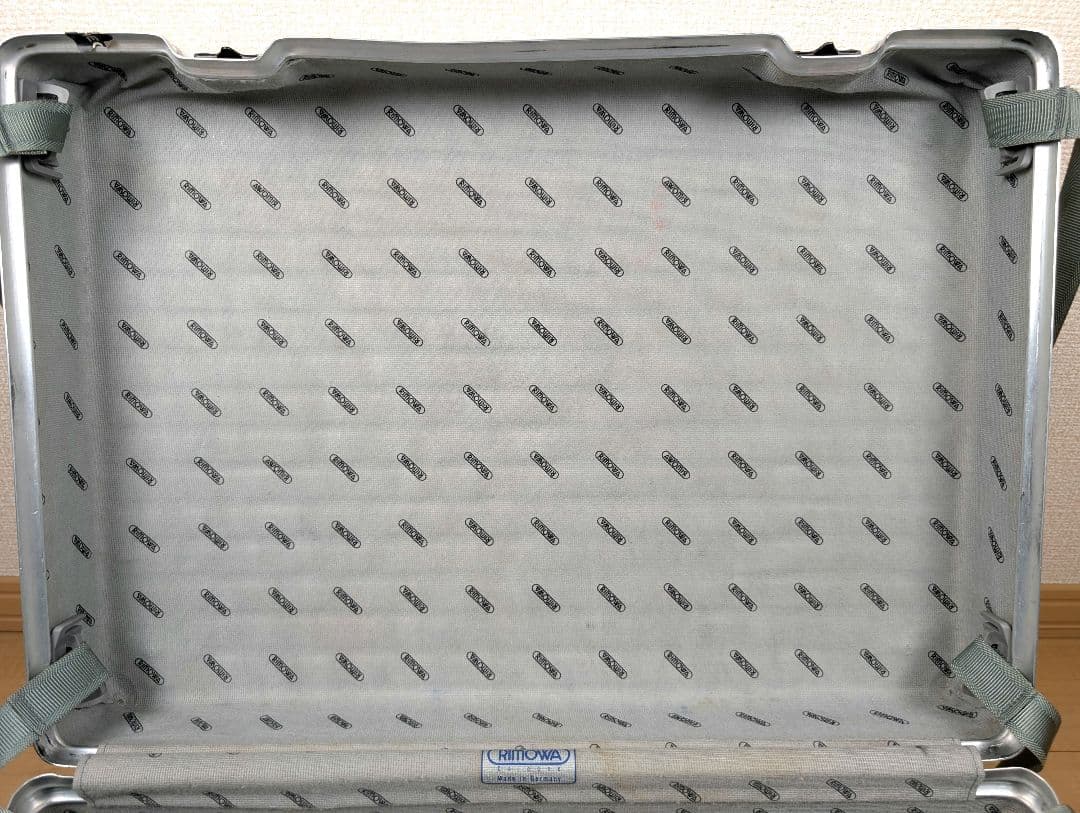 ​【希少/廃盤】RIMOWA リモワ オーパル 32L 2輪 947.52