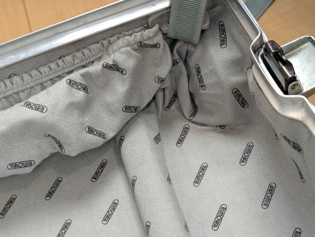 ​【希少/廃盤】RIMOWA リモワ オーパル 32L 2輪 947.52