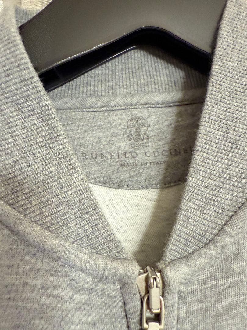 BRUNELLO CUCINELLI グレー ジップアップベスト
