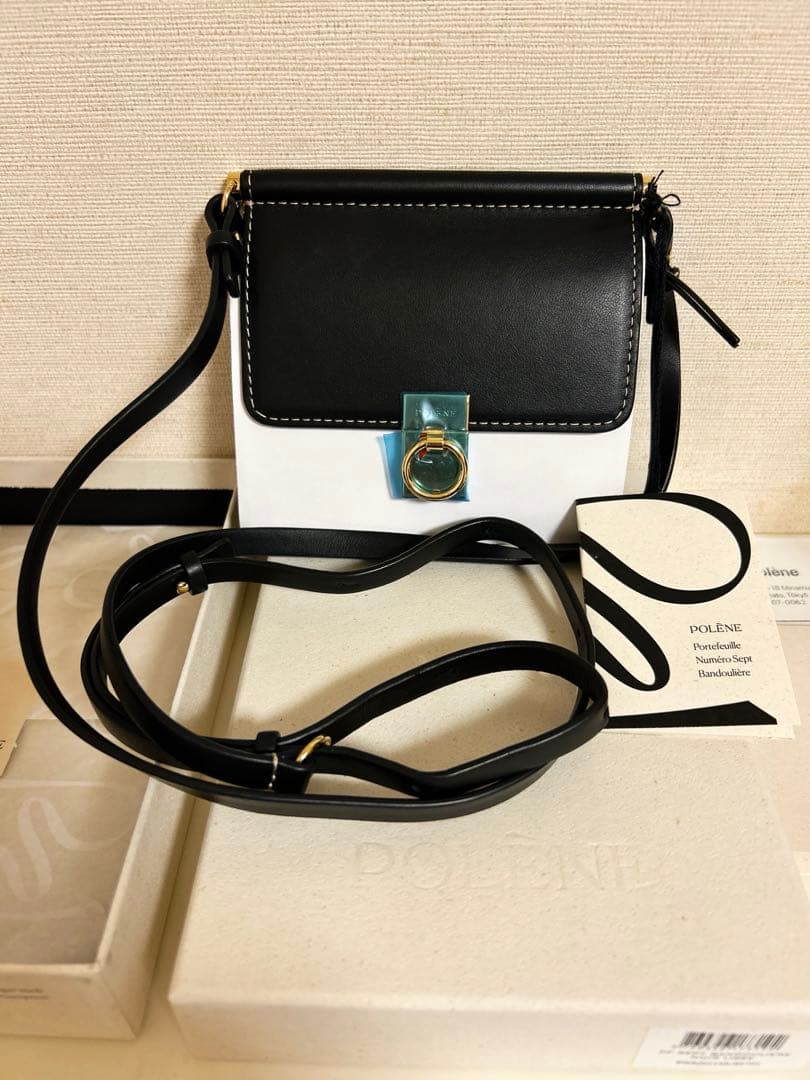 POLÈNE　ポレーヌ　Numéro Sept　クロスボディウォレット　新品