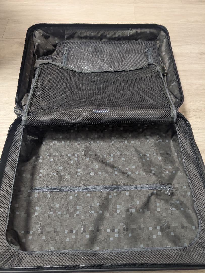 RIMOWA サルサ 4輪 マットブラック 機内持込サイズ TSAロック