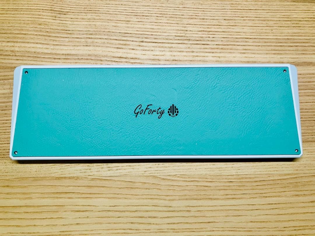 GoFortyケース（白）（初代版）