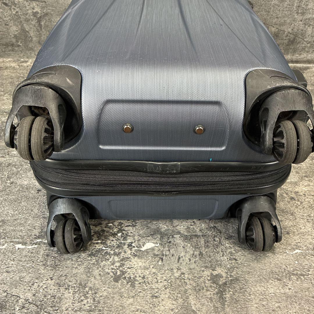 サムソナイト　スーツケース　軽量　拡張あり　キャリーケース　3.3キロ