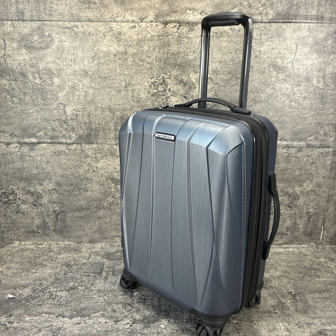 サムソナイト　スーツケース　軽量　拡張あり　キャリーケース　3.3キロ
