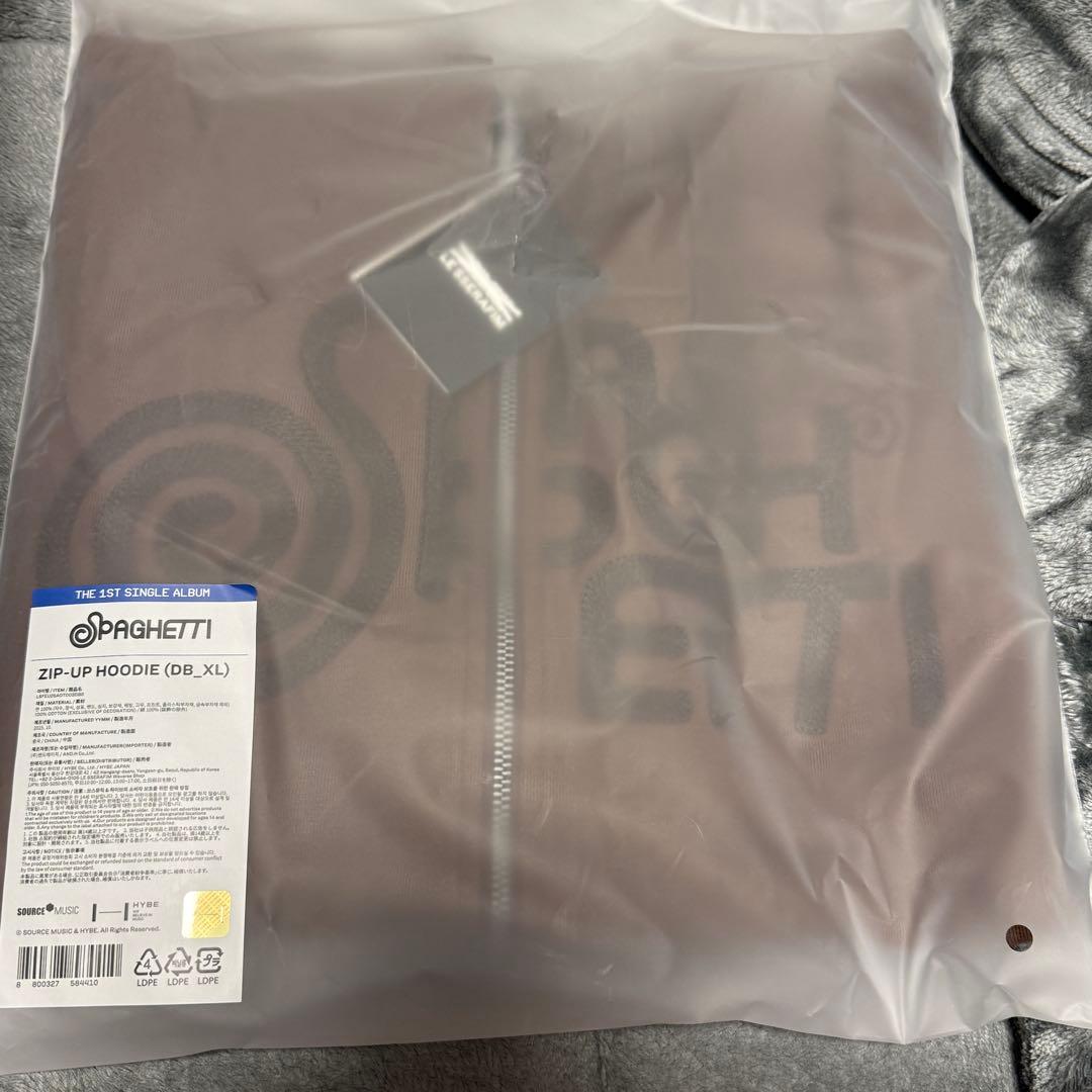 LE SSERAFIM SPAGHETTI Zip-up Hoodie パーカー