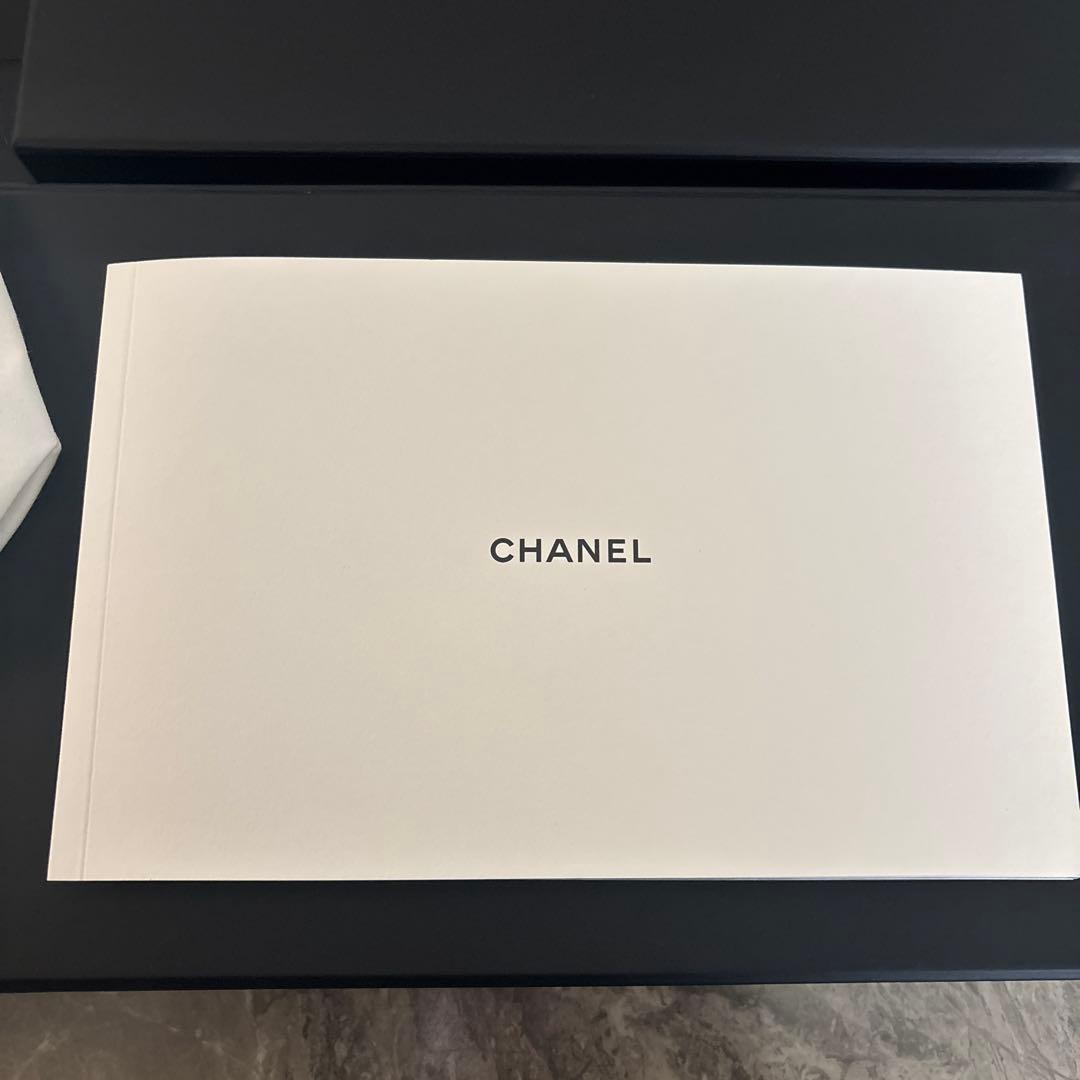シャネル　紙袋　箱　マトラッセ