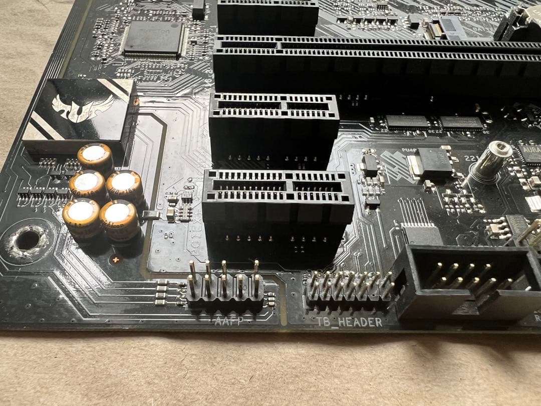 マザーボード ASUS TUF GAMING B550-PLUS AM4 箱付き