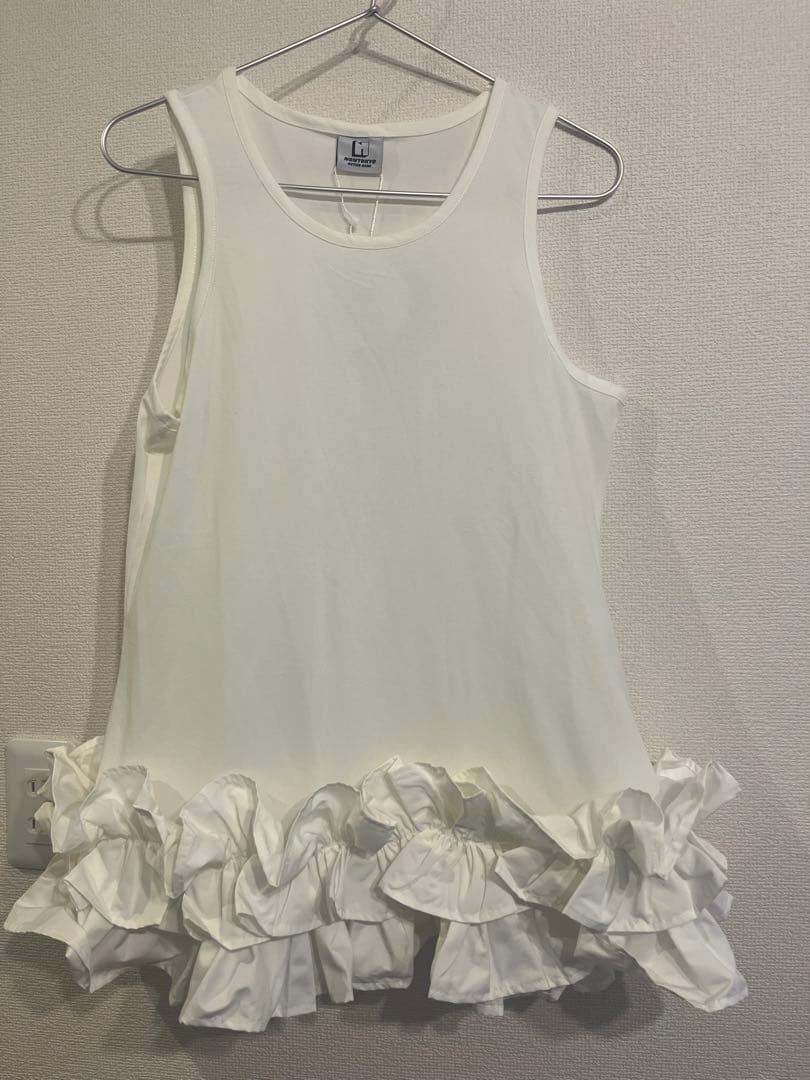 NON TOKYO フリルタンクトップ