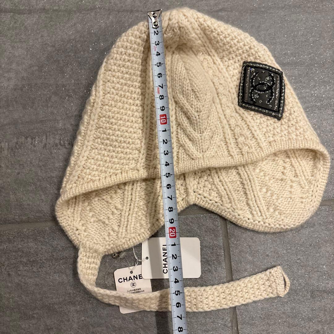 CHANEL アイボリー ニット帽 ケーブル編み