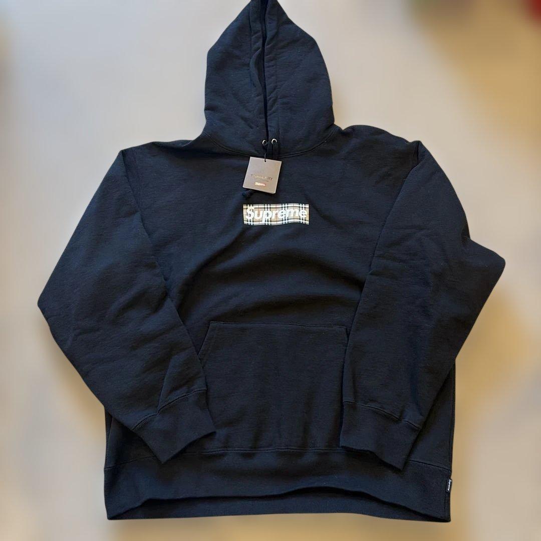 【新品】Supreme burberry 22SSパーカー