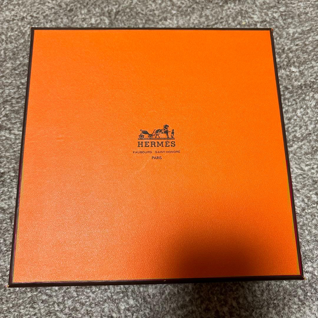 【新品未使用】HERMES エルメス カレ・タオル ステアーズ