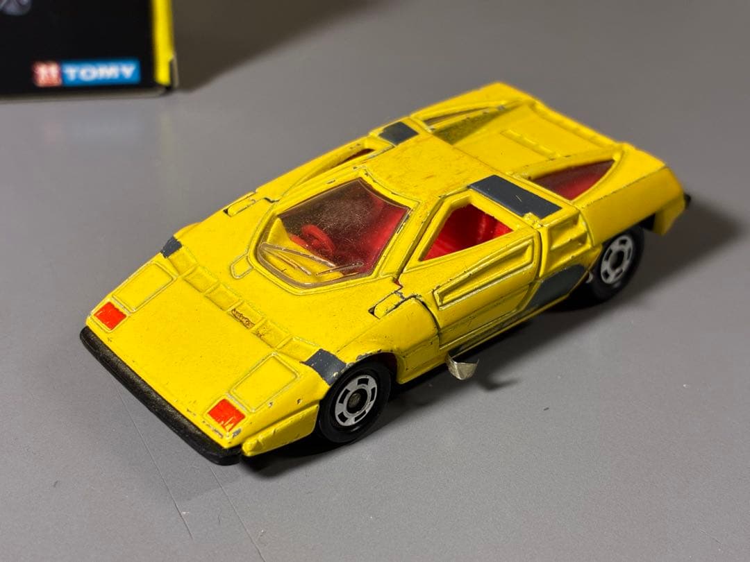 トミカ 日本製 童夢-零 イエローグレー