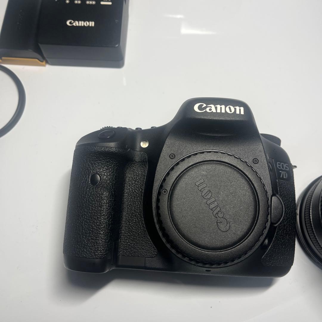 デジタルカメラ Canon EOS 7D EF-S 18-200mm 1:3.5-5.6 IS