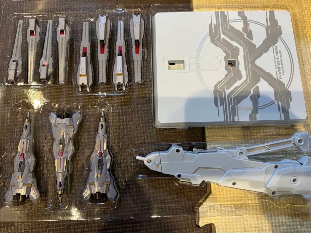 L BUILD メタルビルド プロヴィデンスガンダム 中古品