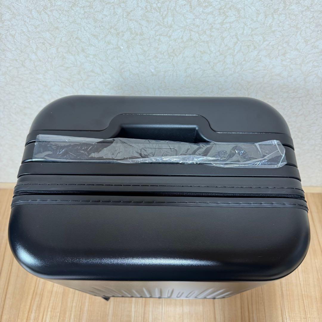 【未使用】VELO 拡張型ハードスーツケース ブラック