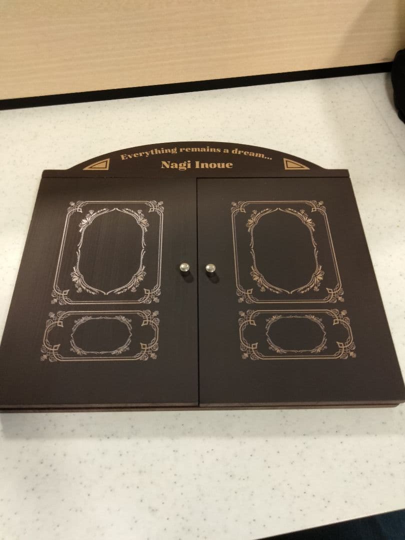 乃木フェス　井上和　直筆サイン入りアンティークフォトスタンド