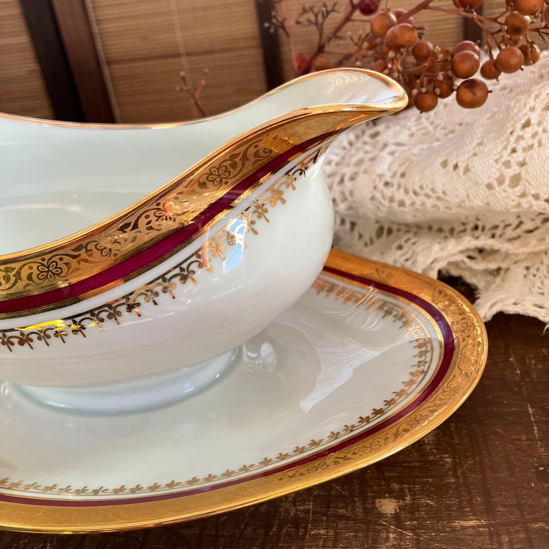 フランスアンティーク Limoges ロカイユスタイル 白磁のソーシエール　金彩
