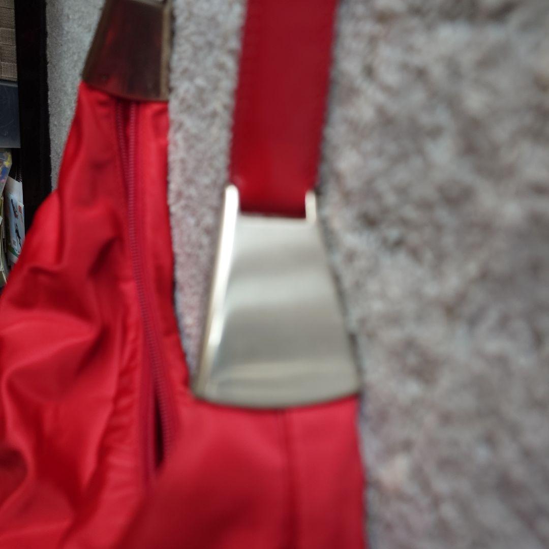 美品　PRADA ナイロン エナメル ショルダー バッグ　レッド 　イタリア製