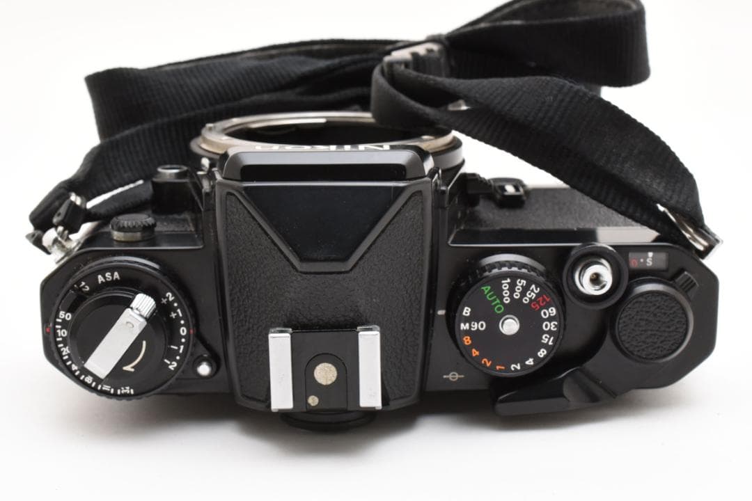 ★各部モルト張り替え済・超美品★ ニコン Nikon FE ボディ #19250