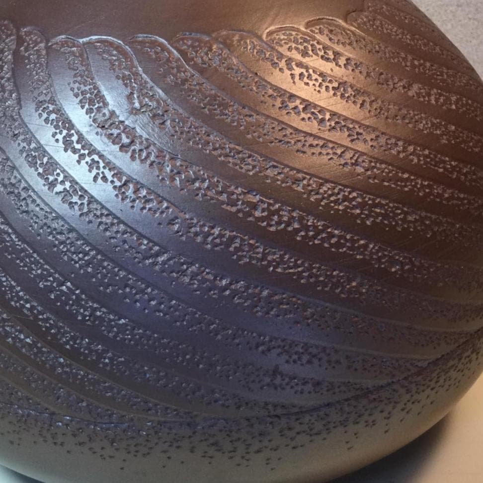 陶芸　手作り陶器　壷　線文