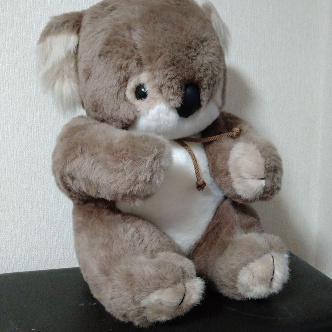□たけのこ 大きなコアラのぬいぐるみ