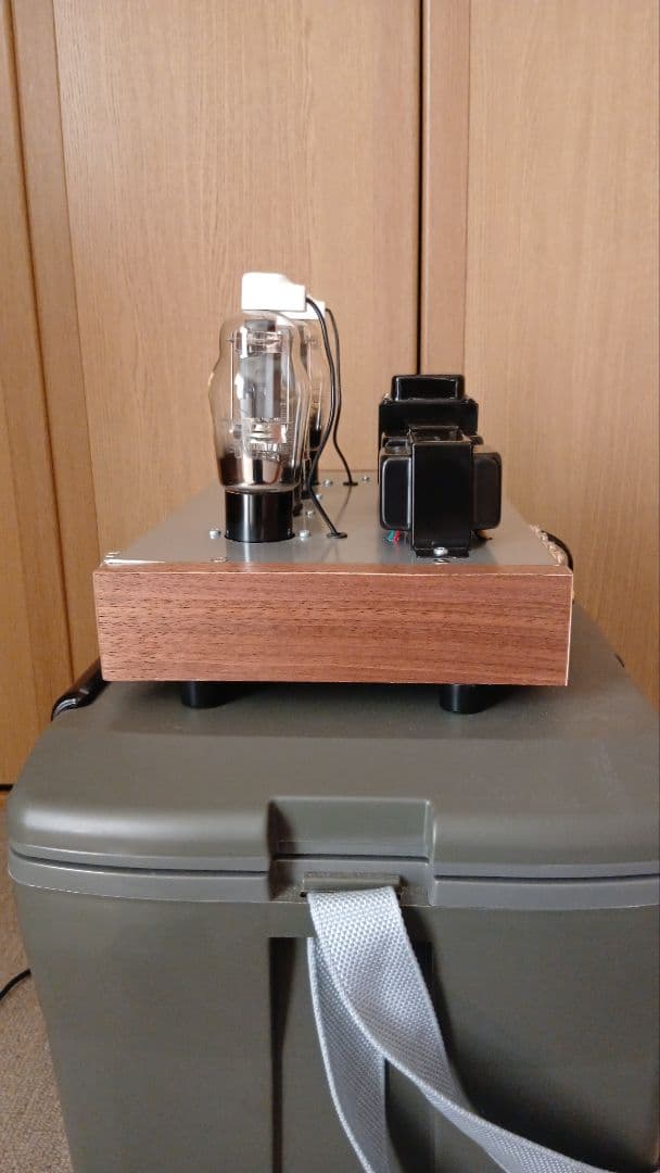 真空管アンプ シルバー 4本真空管搭載