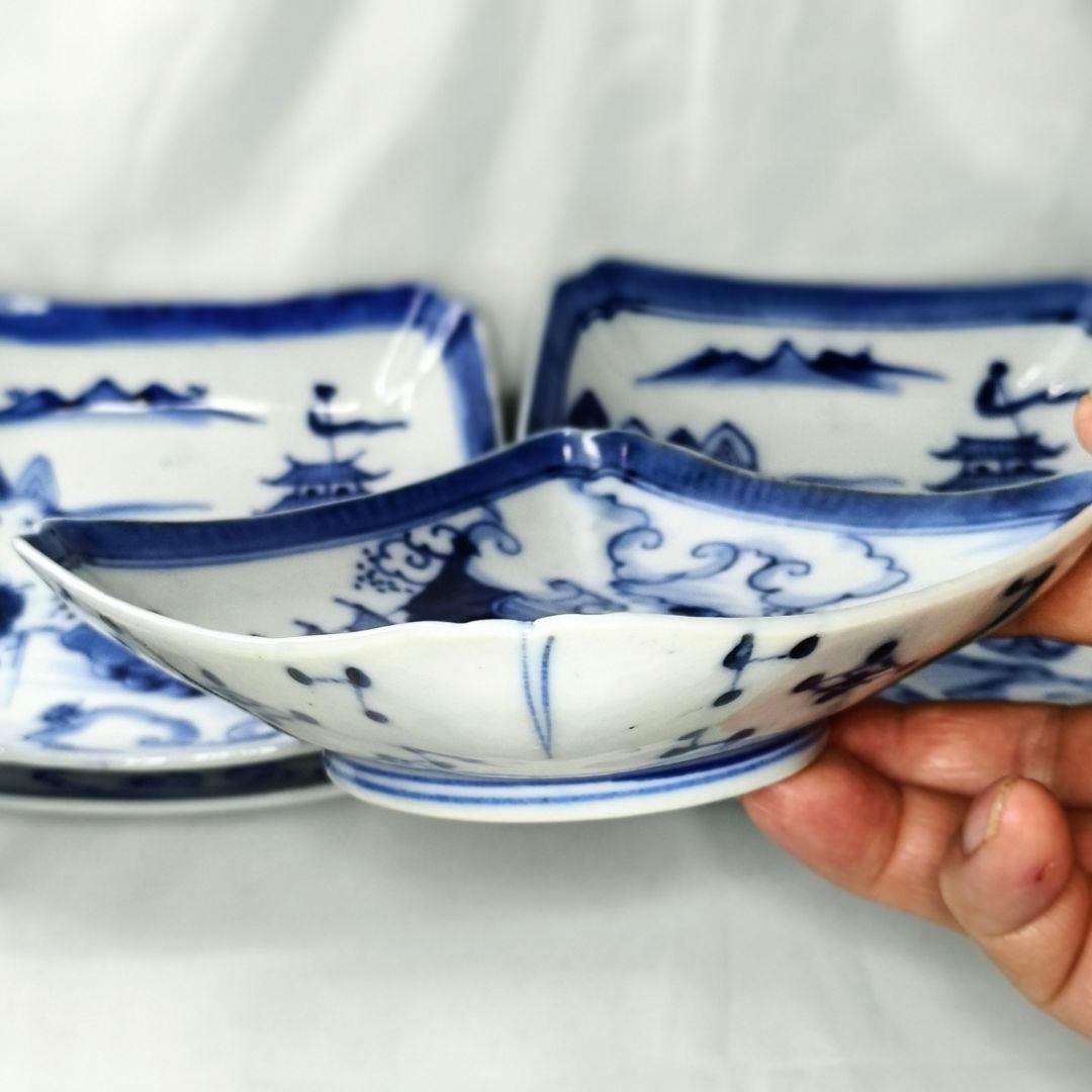 古伊万里 染付隅切り四方皿 手描き山水図 在銘 時代物 旧家蔵出し美品 骨董