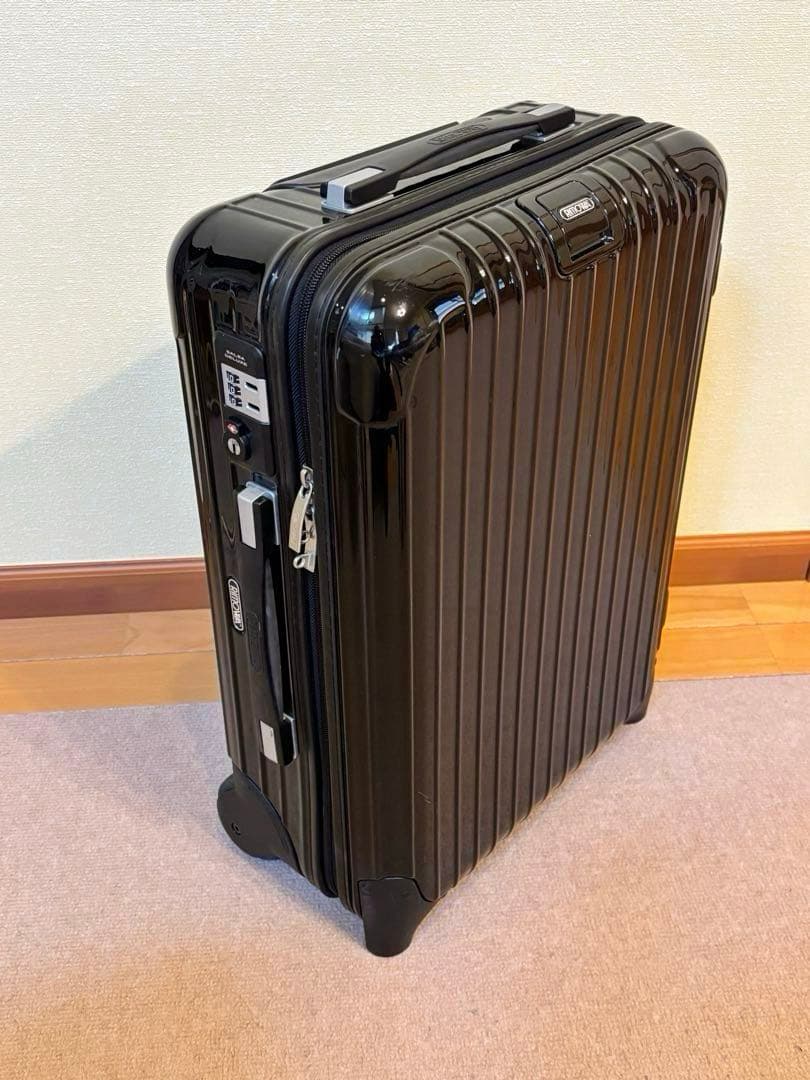 リモア サルサ 32リットル 2輪　日帰り〜1泊向けキャリーケース 中古品