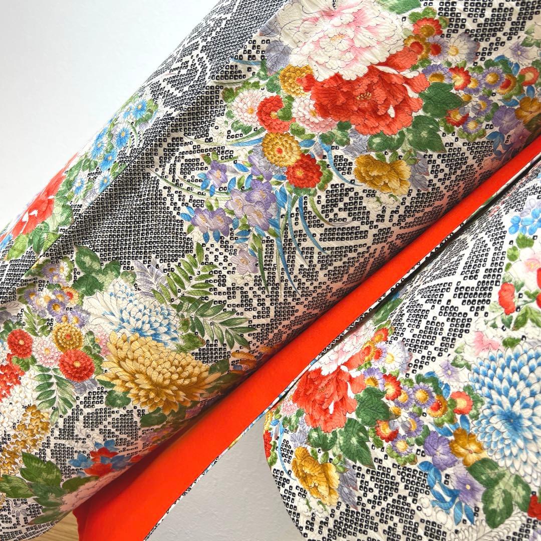 438 振袖フルセット 正絹 黒 赤 金彩 手描き 総柄 小紋 セミアンティーク