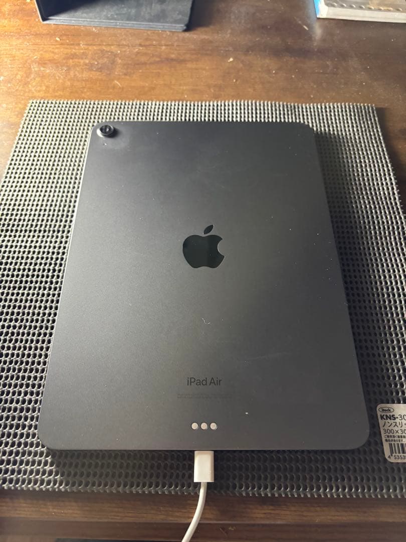 Apple iPad Air 第五世代 256GB スペースグレー