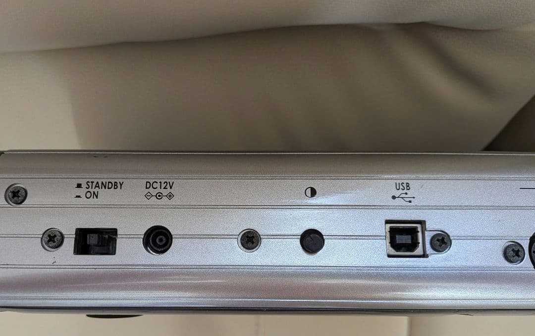 【希少】【現在製造中止】KORG R3 シンセサイザー キーボード