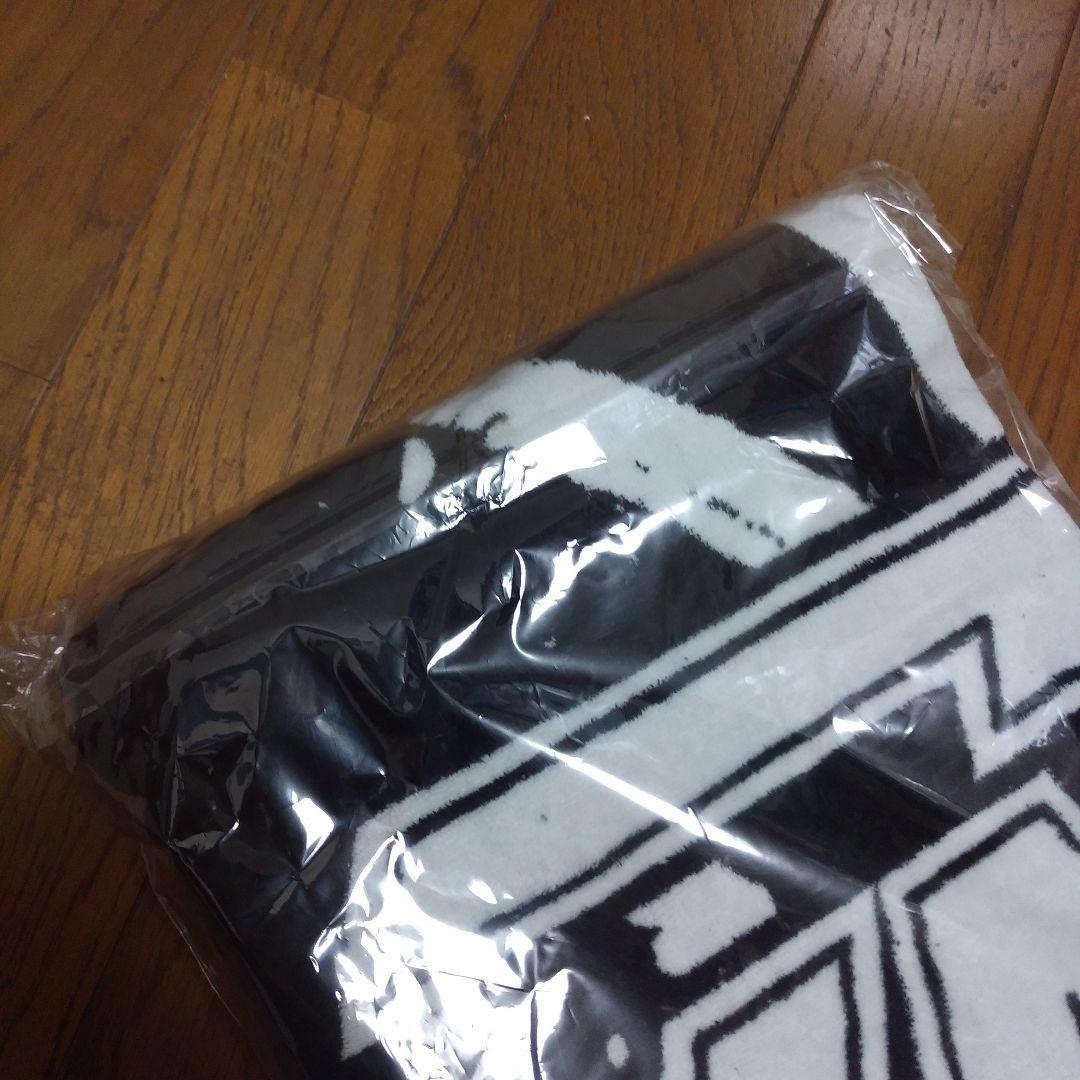 矢沢永吉　ウルトラビーチタオル　新品未開封(オマケ付)