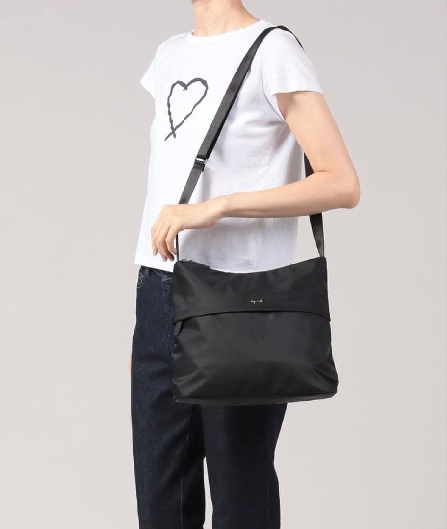 【美品•保証書付き】agnès b.（アニエスベー）ショルダーバッグ ブラック