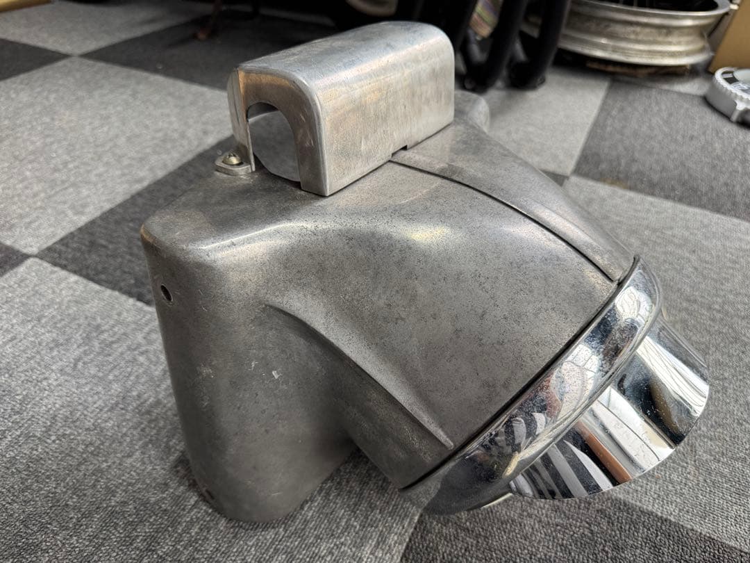 ハーレー　純正ナセル　FLH80 バイザー付き　67854-60