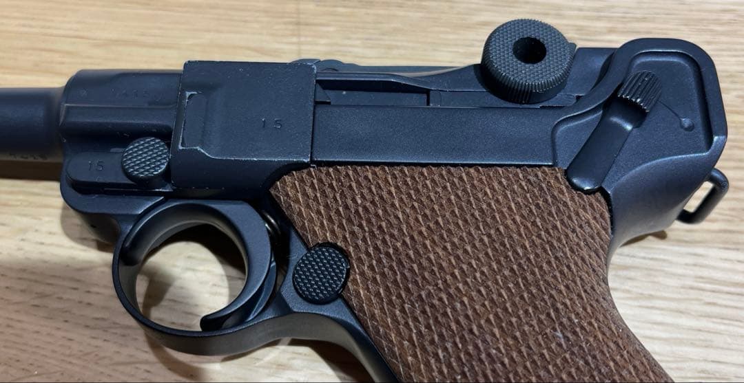 タナカワークス　ルガー　P08 4インチ　ガスブローバック　木製グリップ装着