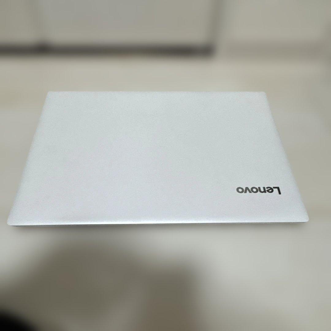 美品 15型 ホワイトカラー Lenovo ideapad 320 i5 8世代
