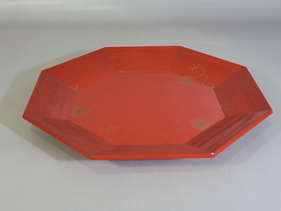 茶道具 木具師 橋村萬象 作 唐草蒔絵 朱八角盆 裏千家 淡々斎書