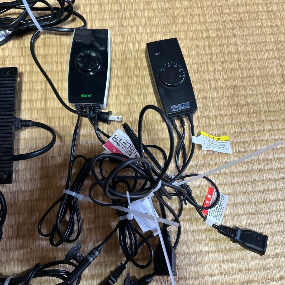爬虫類、小動物用のヒーター ＆サーモスタット＆パネルヒーターセット　まとめ売り