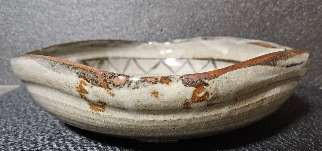 唐津焼　武造　絵唐津　鉄絵　草花図　四方隅切　大鉢　菓子鉢　盛り鉢　茶道具　共箱