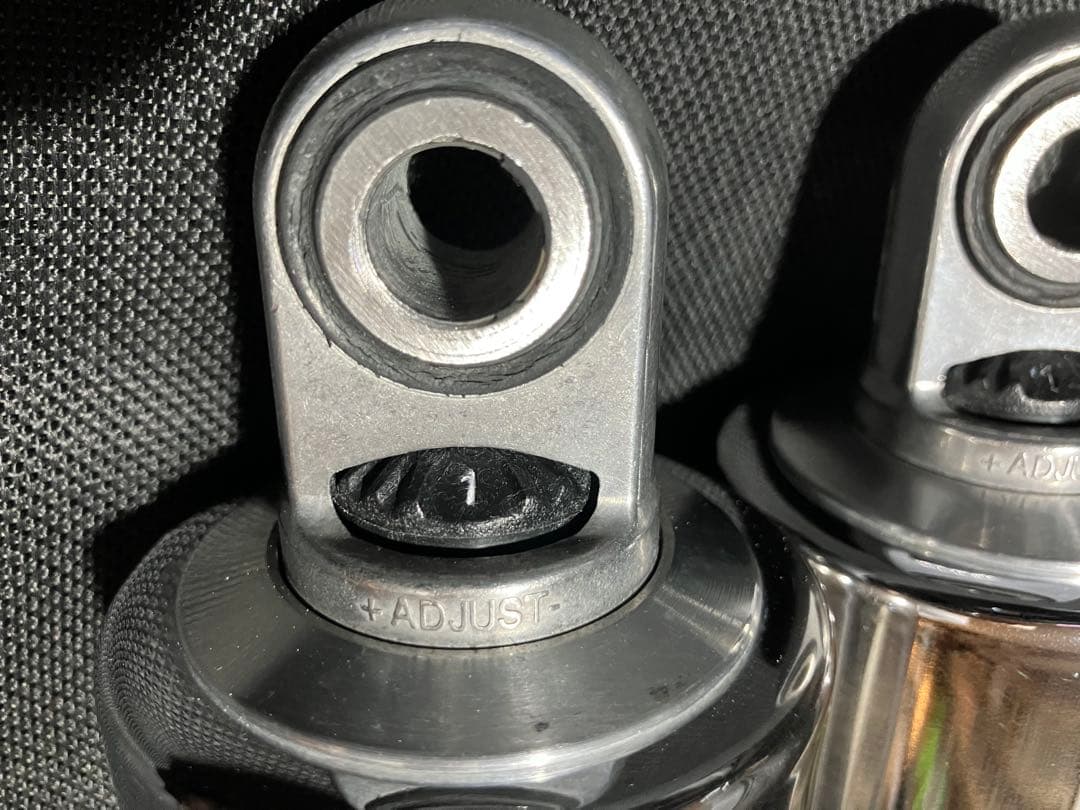 IKON サスペンション 7610-1539SP8 ハーレー