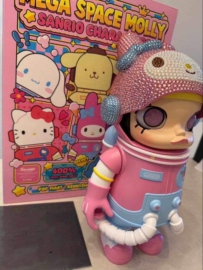 MEGA SPACE MOLLY サンリオキャラクター