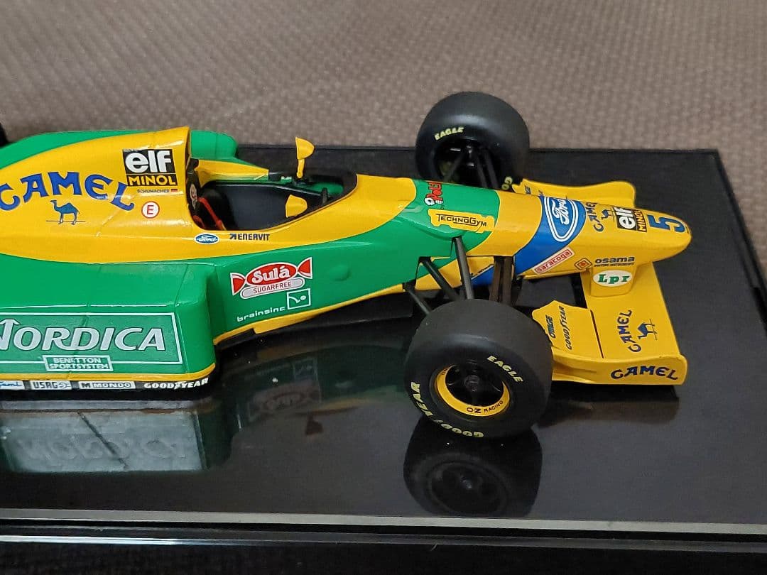 1/18 #5 Benetton B193 M.シューマッハー CAMELロゴ