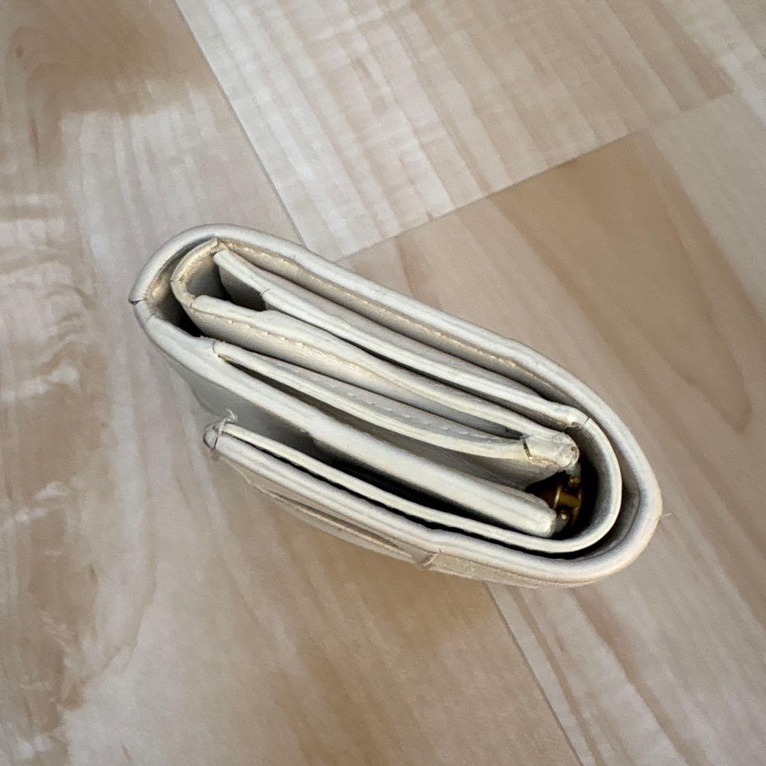 BOTTEGA VENETA 二つ折り財布 イントレチャート ホワイト