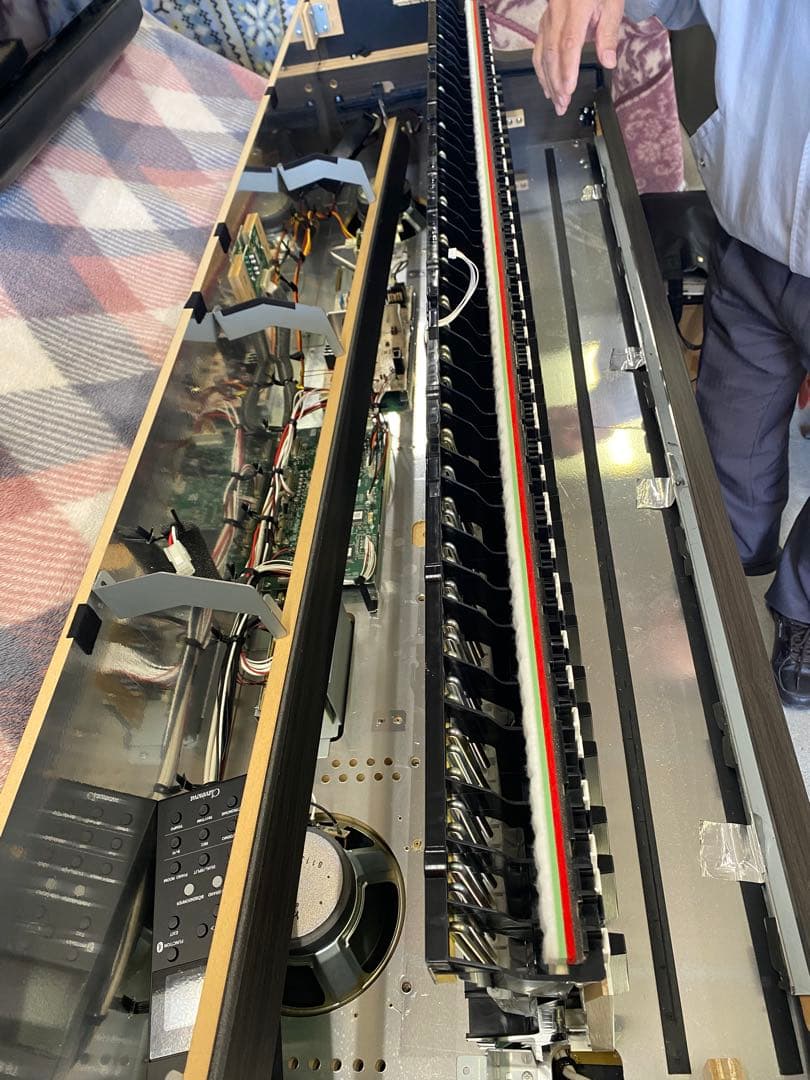 鍵盤メンテナンス済タッチ新品 ヤマハ クラビノーバclp-645DW 2018年