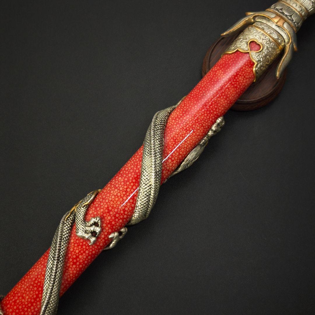 倶利伽羅剣　模造剣　木剣拵　供養品　不動明王法具　剣装具拵