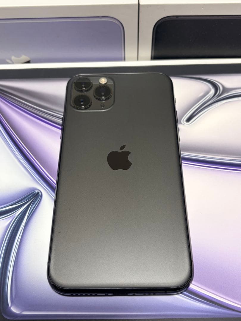 【新品電池＆新品画面】iPhone 11 Pro 256GB SIMフリー