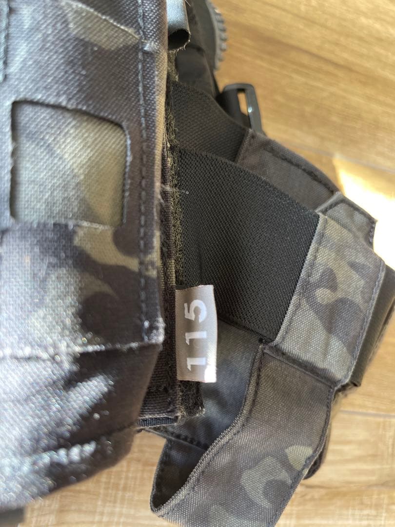 x115xTAYLOR P15 プレートキャリア マルチカムブラック