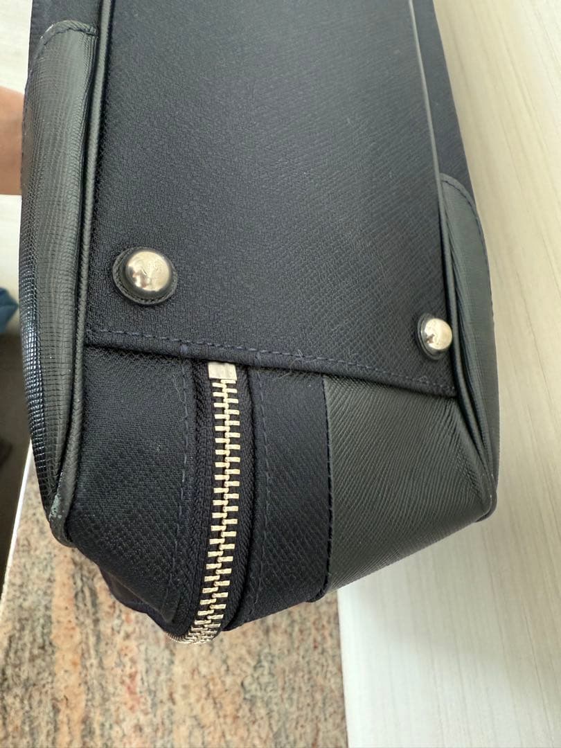 PELLE MORBIDAペッレモルビダ