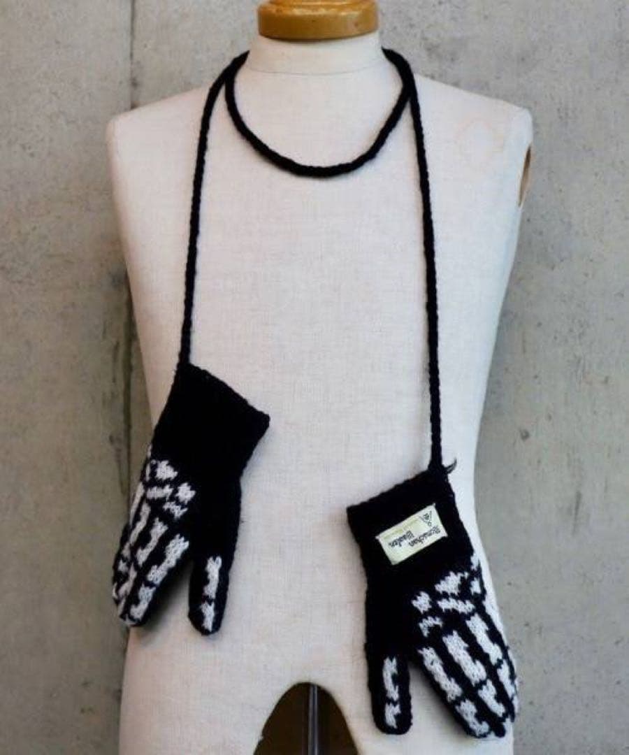 小物 MacMahon Knitting MillsKnit Gloves Bone